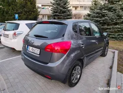 Szary Używany 2011 Kia Venga Hatchback | 30 000 zł (Uczciwa cena)