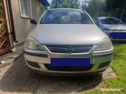 Srebrny Używany 2004 Opel Corsa Hatchback | 2000 zł (Dobra cena)