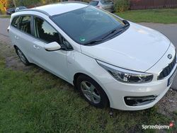 Biały Używany 2016 Kia Ceed 2 Kombi | 32 500 zł (Uczciwa cena)