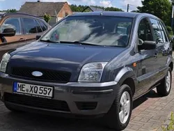 Szary Używany 2004 Ford Fusion Hatchback | 7500 zł (Uczciwa cena)