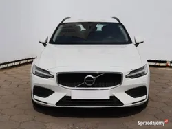 Biały Używany 2019 Volvo V60 Kombi | 69 999 zł (Uczciwa cena)