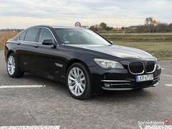 Czarny Używany 2010 BMW 730 Sedan/Limuzyna | 55 900 zł (Uczciwa cena)