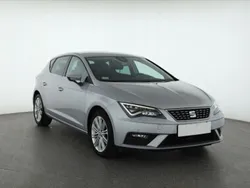 Srebrny Używany 2020 Seat Leon Hatchback | 64 999 zł (Dobra cena)