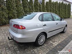 Srebrny Używany 2003 Seat Cordoba Sedan/Limuzyna | 2400 zł (Dobra cena)