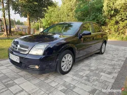 Granatowy Używany 2003 Opel Vectra GTS Hatchback | 7900 zł (Dobra cena)