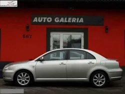 Szary (metalik) Używany 2005 Toyota Avensis Sedan/Limuzyna | 20 500 zł