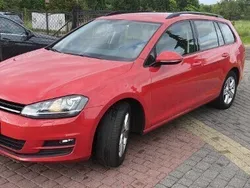 Czerwony Używany 2016 VW Golf VII Kombi | 37 000 zł (Uczciwa cena)