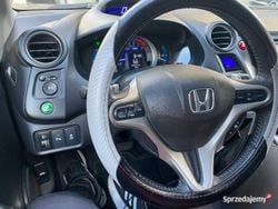 Czerwony Używany 2011 Honda Insight Hybrid Sedan/Limuzyna | 27 000 zł