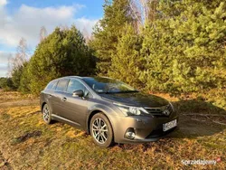 Szary Używany 2013 Toyota Avensis Premium Kombi | 51 000 zł (Drogi)