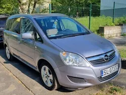 Szary Używany 2010 Opel Zafira Minivan | 23 900 zł (Drogi)