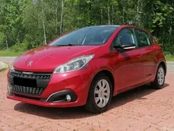 Bordowy Używany 2017 Peugeot 208 Hatchback | 29 800 zł (Uczciwa cena)
