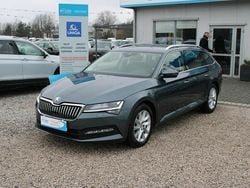 Szary (metalik) Używany 2021 Skoda Superb Kombi | 70 650 zł (Super Cena)