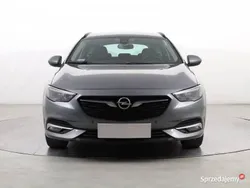 Szary Używany 2018 Opel Insignia Kombi | 40 999 zł (Uczciwa cena)
