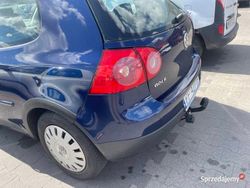 Niebieski Używany 2004 VW Golf V Hatchback | 7500 zł (Dość drogi)