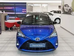 Niebieski Używany 2017 Toyota Yaris Hatchback | 55 850 zł (Dość drogi)