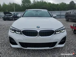 Używany 2021 BMW 330 | 65 000 zł