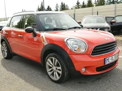 Czerwony Używany 2011 Mini Countryman SUV | 24 950 zł (Uczciwa cena)