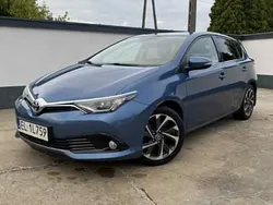 Niebieski Używany 2016 Toyota Auris Comfort Hatchback | 41 900 zł (Uczciwa cena)