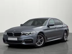 Bluestone metallic metalizowany Używany 2017 BMW 520 Shadowline Sedan/Limuzyna | 119 900 zł (Dość drogi)