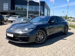 Volcano grey metallic Używany 2023 Porsche Panamera 4S Sport Turismo Sedan/Limuzyna | 499 000 zł (Super Cena)