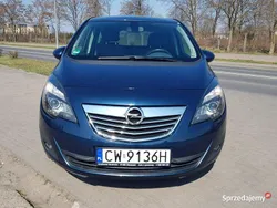 Niebieski ciemny (metalik) Używany 2011 Opel Meriva Minivan | 22 900 zł (Uczciwa cena)