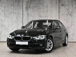 Black 2 Używany 2018 BMW 318 Advantage Sedan/Limuzyna | 69 800 zł (Dobra cena)