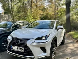 Biały Używany 2020 Lexus NX300h SUV | 149 900 zł