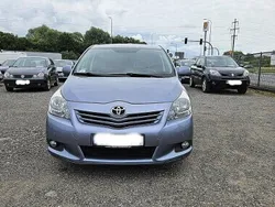 Niebieski Używany 2010 Toyota Verso Luna Minivan | 23 500 zł (Uczciwa cena)