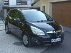 Czarny (metalik) Używany 2011 Opel Meriva Minivan | 19 900 zł (Dobra cena)