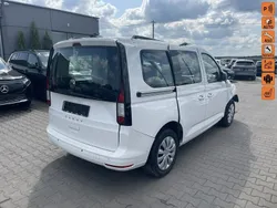 Biały Używany 2023 VW Caddy Minivan | 25 900 zł
