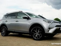 Srebrny Używany 2017 Toyota RAV4 Hybrid SUV | 84 900 zł (Super Cena)