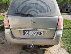 Używany 2005 Opel Zafira Minivan | 2500 zł (Dobra cena)