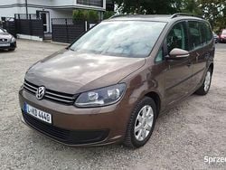 Brązowy Używany 2010 VW Touran Minivan | 23 900 zł (Drogi)