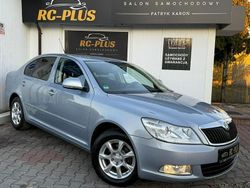 Niebieski (metalik) Używany 2010 Skoda Octavia Hatchback | 20 900 zł