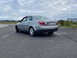 Szary Używany 2001 Audi A4 Sedan/Limuzyna | 7800 zł (Uczciwa cena)