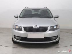 Srebrny Używany 2016 Skoda Octavia Kombi | 39 999 zł (Uczciwa cena)