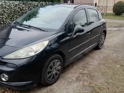 Używany 2008 Peugeot 207 | 6500 zł (Dobra cena)