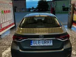 Używany 2019 Toyota Corolla Comfort Sedan/Limuzyna | 73 500 zł (Uczciwa cena)