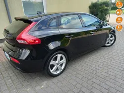 Czarny Używany 2013 Volvo V40 Kombi | 29 950 zł (Uczciwa cena)