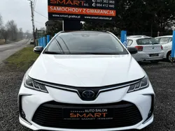 Biały Używany 2019 Toyota Corolla Hybrid Sedan/Limuzyna | 77 900 zł