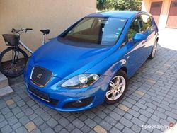 Niebieski Używany 2011 Seat Leon Hatchback | 19 500 zł (Uczciwa cena)