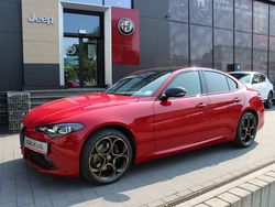 Lakier pastelowy czerwony alfa red Nowe 2025 Alfa Romeo Giulia Sedan/Limuzyna | 231 220 zł (Uczciwa cena)