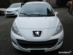 Biały Używany 2012 Peugeot 207 Hatchback | 11 900 zł (Dobra cena)