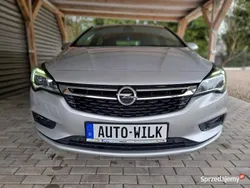 Srebrny Używany 2018 Opel Astra Enjoy Hatchback | 38 130 zł (Dobra cena)