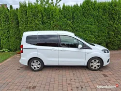 Używany 2021 Ford Tourneo | 37 900 zł