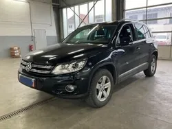 Czarny Używany 2012 VW Tiguan SUV | 41 900 zł (Uczciwa cena)