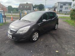 Szary Używany 2011 Opel Meriva Minivan | 19 600 zł (Uczciwa cena)