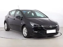 Niebieski Używany 2017 Opel Astra Hatchback | 46 499 zł (Uczciwa cena)