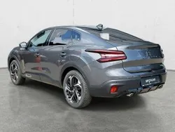 Czarny Używany 2024 Citroën C4 Feel Sedan/Limuzyna | 85 900 zł (Drogi)