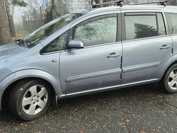 Szary Używany 2008 Opel Zafira Minivan | 6850 zł (Dobra cena)